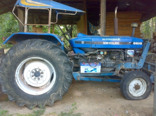 ฝากขายรถไถFORD6600 เสื้อลาย ฝากขายรถไถFORD6600 เสื้อลาย