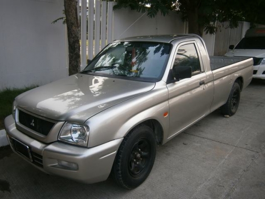 มิตซูบิชิ สตราด้า ตอนเดียว ปี97 2.5เทอร์โบ สีสวยๆ