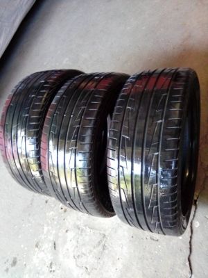ขายยาง195 50 15 กู๊ดเยียร์มี3เส้นๆละ450บาท