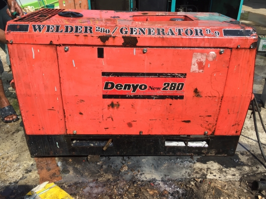 ขายเครื่องเชื่อมภาคสนามพร้อมปั่นไฟในตัว Denyo ขนาด 9.9 KVA เชื่อม 2 หัว สภาพดีพร้อมใช้งาน 0818481185 0914902228 เอ