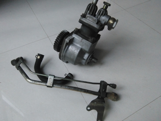 ปั๊มลม ถอดจากเครื่อง 6HH1 24 วาล์ว ปั๊มลม ถอดจากเครื่อง 6HH1 24 วาล์ว