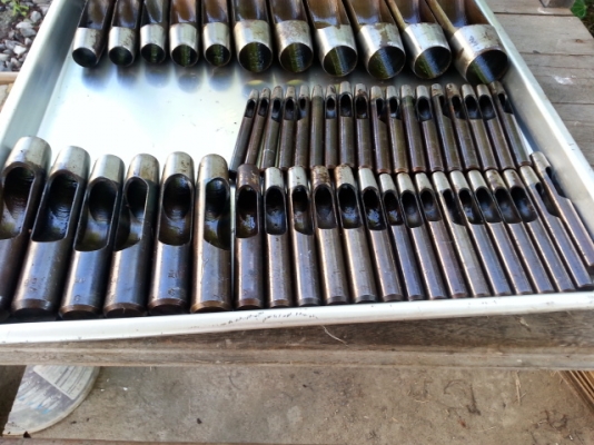 เหล็กตอกประเก็น(ตุ๊ดตู่)