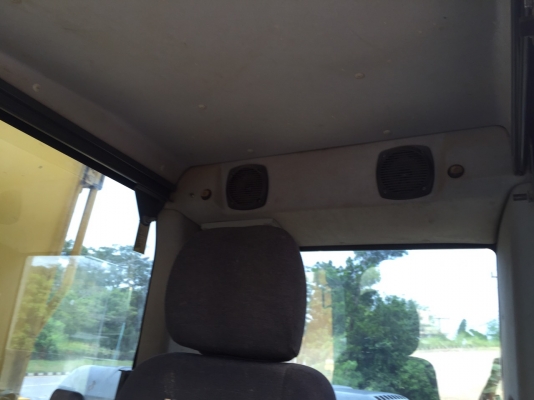 ขายรถแบคโฮ KOMATSU PC200-8 เอกสารอินวอย 5500 ชม.ราคา 1900000