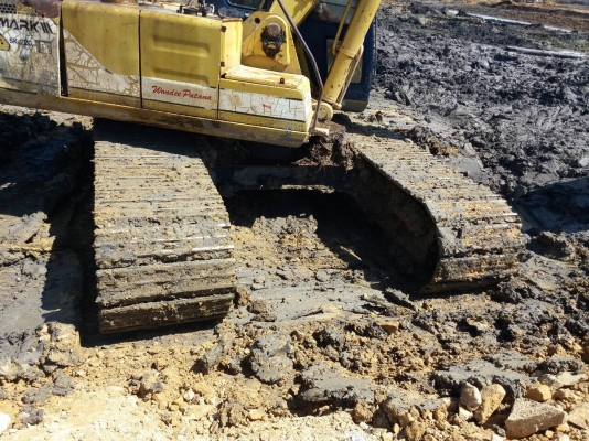 รถขุดSK220-3 ///...,มีเล่มทะเบียน ไฟฟ้า...เอวแน่น โซ่เต็ม เหมสวย..