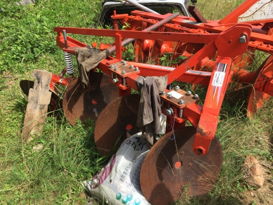 ชุด....จาน3และจาน6 รถไถKUBOTA..สภาพยังใหม่..แค่ตั้งไว้ไม่ได้ใช่้