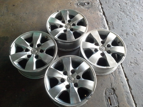 ล้อ Vigo 4WD 6/139 ขอบ16*7 สภาพดี 1ชุด