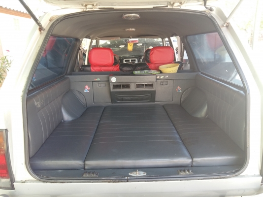 ขายรถครอบครัว น่าใช้งาน บิ๊กเอ็มแวน ฝาแดงดีเซล รถสภาพดี ขายรถครอบครัว น่าใช้งาน บิ๊กเอ็มแวน ฝาแดงดีเซล รถสภาพดี