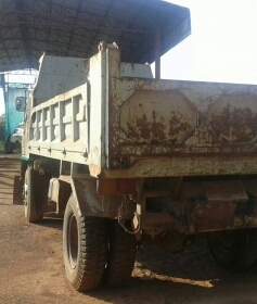 หกล้อ อีซูซุ FTR 175ดั้ม แอร์ เวอร์ ทิฟฟี สโลสกลาง สภาพดีพร้อมใช้ ทะเบียนพร้อมโอน หกล้อ อีซูซุ FTR 175ดั้ม แอร์ เวอร์ ทิฟฟี สโลสกลาง สภาพดีพร้อมใช้ ทะเบียนพร้อมโอน