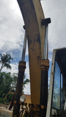 รถแบคโฮ KOBELCO  120 - 5.    สนใจติดต่อ  081 - 6079515