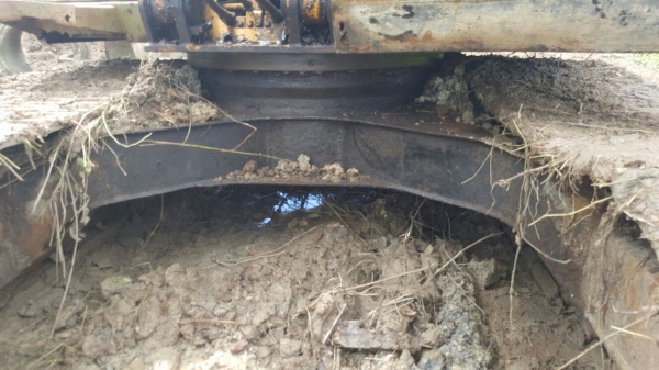 รถแบคโฮ KOBELCO  120 - 5.    สนใจติดต่อ  081 - 6079515