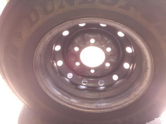 ขายยางบวกกะทะ ขอบ 14 สภาพดีมากครับมี2วง ขายยางบวกกะทะ ขอบ 14 สภาพดีมากครับมี2วง