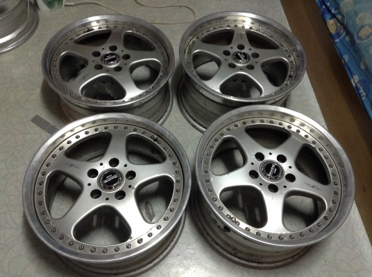 แม็กแท้ญี่ปุ่น ลดราคาด่วนขอบ17นิ้วหน้า8หลัง9นิ้ว5รู114เดิมๆไม่ซ่อมไม่เบียดลดราคาด่วน แม็กแท้ญี่ปุ่น ลดราคาด่วนขอบ17นิ้วหน้า8หลัง9นิ้ว5รู114เดิมๆไม่ซ่อมไม่เบียดลดราคาด่วน