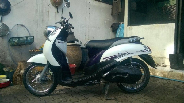 ขายลูกเดียว finoเกย์แยกปี2555 เดิมๆพร้อมใช้ มีเล่มเอกสารครบ ขายลูกเดียว finoเกย์แยกปี2555 เดิมๆพร้อมใช้ มีเล่มเอกสารครบ