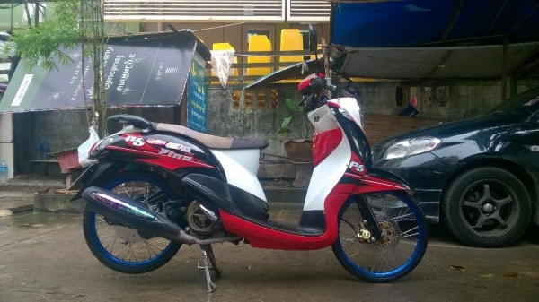 ขายลูกเดียว MIO115Z ปี2552 สวยๆพร้อมใช้งานคับ มีเล่มเอกสารครบ