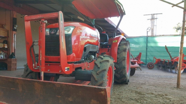 เพชรรุ่งเรืองจัดให้ครับ425,000บ. L4708DTใบมีดดันดิน+ผานพรวน ทำงาน800ชม.รับประกันความสวยครับ เพชรรุ่งเรืองจัดให้ครับ425,000บ. L4708DTใบมีดดันดิน+ผานพรวน ทำงาน800ชม.รับประกันความสวยครับ