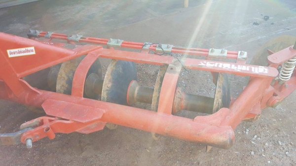 เพชรรุ่งเรืองจัดให้ครับ425,000บ. L4708DTใบมีดดันดิน+ผานพรวน ทำงาน800ชม.รับประกันความสวยครับ เพชรรุ่งเรืองจัดให้ครับ425,000บ. L4708DTใบมีดดันดิน+ผานพรวน ทำงาน800ชม.รับประกันความสวยครับ