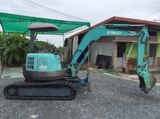 ขายรถแบคโฮ โกเบลโก้ Sk35SRนำเข้าจากญี่ปุ่น ไม่เคยใช้งานในไทย เอกสารพร้อมจดทะเบียน ปั้มนิ้วแรงดี ทำงานไว เครื่องยนต์ดีเซลยันม่า 3สูบ สภาพดีพร้อมใช้งาน