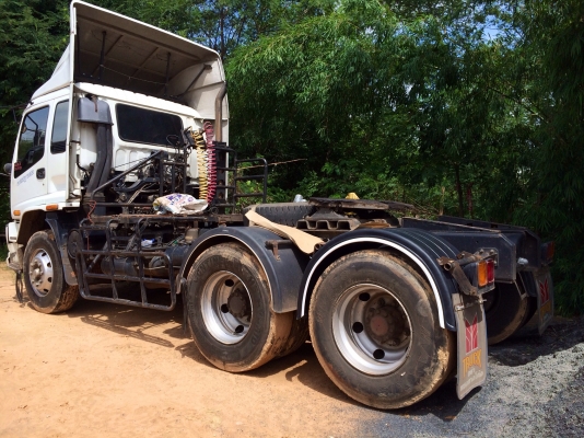 ขายด่วน  รถสิบล้อหัวลาก  isuzu  deca  320 ปี 49  พร้อมใช้งาน  เอกสารพร้อม