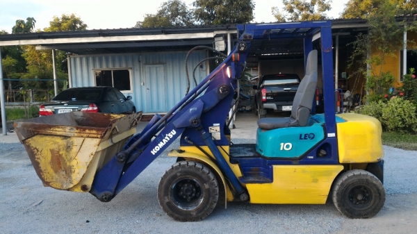 KOMATSU SD10C-5 เก่าญี่ปุ่น โทร.090-986-2521 อ๊อบ