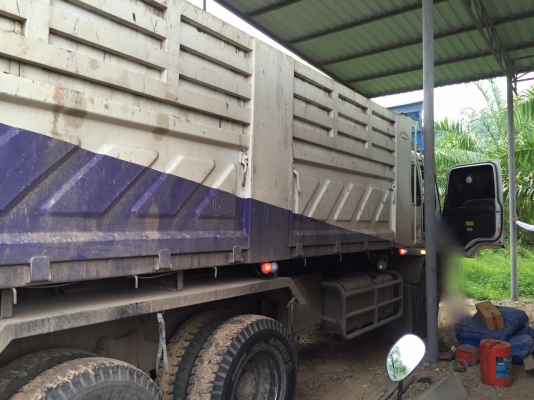 รถอีซุซุ 10 ล้อดั้ม FXZ 270 แรงม้า ปี 50.  ( ขายแม่ , ลูก. )    สนใจติดต่อ  081 - 6079515