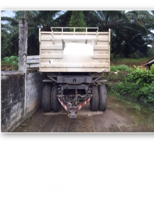 รถอีซุซุ 10 ล้อดั้ม FXZ 270 แรงม้า ปี 50.  ( ขายแม่ , ลูก. )    สนใจติดต่อ  081 - 6079515