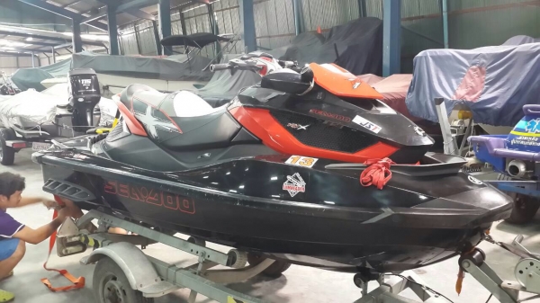 ขายเจ็ทสกี SeaDoo RXT as260 rs ปี 2011