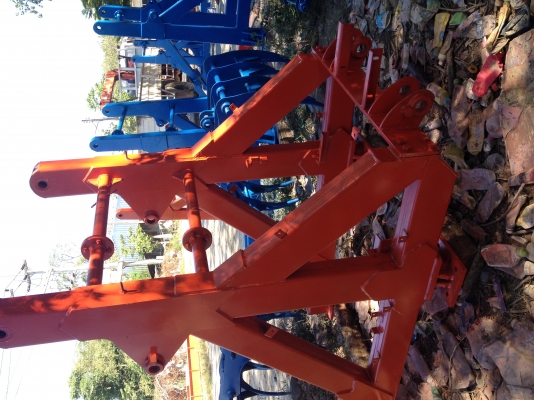 ขายที่คีบอ้อย ราคาไม่แพงพร้อมติดตั้ง สนใจติดต่อ 062-9654145 ขายที่คีบอ้อย ราคาไม่แพงพร้อมติดตั้ง สนใจติดต่อ 062-9654145