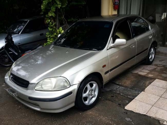 Honda civic ek limited ปี 97 เกียร์ออโต้ เครื่อง Vtec ดิสก์เบรก 4 ล้อ น้ำมันล้วนๆ