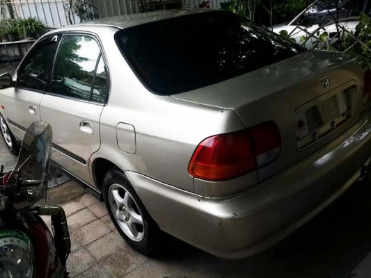 Honda civic ek limited ปี 97 เกียร์ออโต้ เครื่อง Vtec ดิสก์เบรก 4 ล้อ น้ำมันล้วนๆ