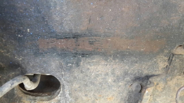 ขายหกล้อ ISUZU NPR 61L  เครื่อง 125แรงรถประกอบ ดั้มหน้าFหลังF เกียร์ROCKเสื้อลาย คัชชีดี เอกสารเล่มทะเบียนพร้อมโอน ขาดต่อภาษี1ปี