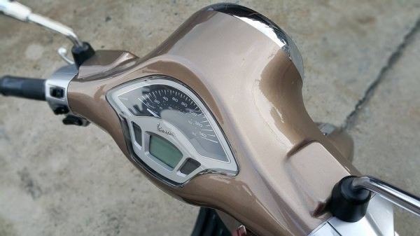 Vespa Primavera 150 3vie 2014 วิ่งน้อย สภาพโชว์รูม คุ้มราคาต่อรองได้ครับ Vespa Primavera 150 3vie 2014 วิ่งน้อย สภาพโชว์รูม คุ้มราคาต่อรองได้ครับ