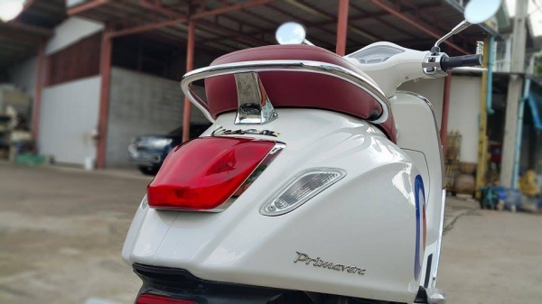 Vespa Primavera 150 3vie 2014 3000 กิโล สภาพเลี่ยม ขายถูก ต่อรองได้ Vespa Primavera 150 3vie 2014 3000 กิโล สภาพเลี่ยม ขายถูก ต่อรองได้