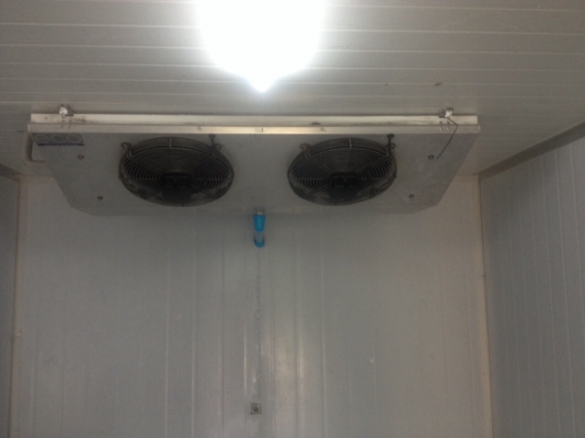 ห้องเย็นติดรถตั้งพื้น ห้องเย็นติดรถตั้งพื้น