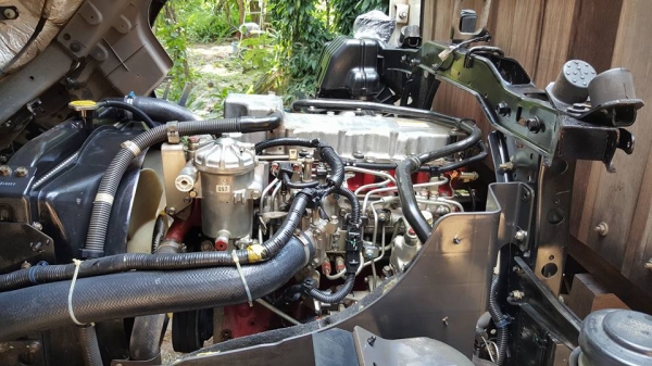 6 ล้อ *Euro.3* HINO 150  แรงม้า * คอมมอนเรว *  รถสวยเดิม+สวยจริง *รถห้างแท้* มีเล่มพร้อมโอน