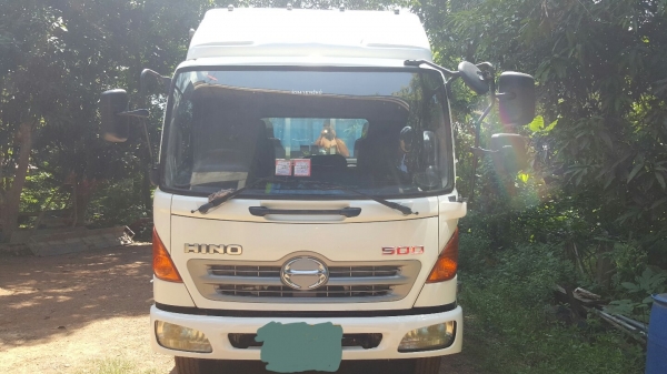 6 ล้อ *Euro.3* HINO 150  แรงม้า * คอมมอนเรว *  รถสวยเดิม+สวยจริง *รถห้างแท้* มีเล่มพร้อมโอน