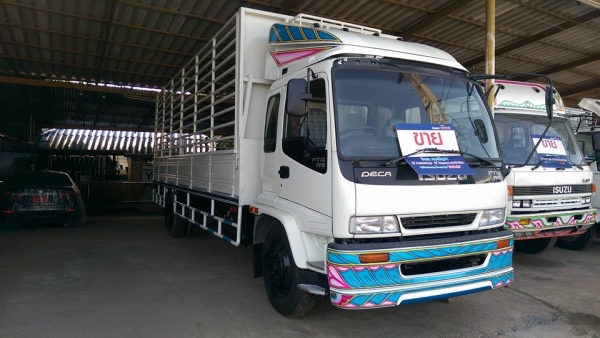 6ล้อเดกก้า 195 แรง กระบะคาร์โก้ ยาว 7.20 ยาง 9 รถห้างแท้ พร้อมใช้งานรถสวยจัด