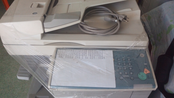 เครื่องถ่ายเอกสาร Cannon IR3045N ใช้งานปกติ เครื่องถ่ายเอกสาร Cannon IR3045N ใช้งานปกติ