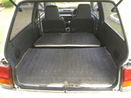 ขาย. Daihatsu mira mint ปี97 แท้เครื่องหัวฉีด660ccเกียร์ ธรรมดา สีขาวมุก ทำใหม่ นอก ใน สวยๆ ภายในหุ้มใหม่. ช่วงล่างทำมาใหม่. แบตใหม่ 7/9/58 ยางใหม่ ปี15ต้นปี. เพิ่งเปลียน รถสวย พร้อมใช้งาน. ประหยัดน้ำมัน. หาทีจอดรถง่าย. เบาะด้านหลังพับ เก็บของได้เยอะครับ. ขาย. Daihatsu mira mint ปี97 แท้เครื่องหัวฉีด660ccเกียร์ ธรรมดา สีขาวมุก ทำใหม่ นอก ใน สวยๆ ภายในหุ้มใหม่. ช่วงล่างทำมาใหม่. แบตใหม่ 7/9/58 ยางใหม่ ปี15ต้นปี. เพิ่งเปลียน รถสวย พร้อมใช้งาน. ประหยัดน้ำมัน. หาทีจอดรถง่าย. เบาะด้านหลังพับ เก็บของได้เยอะครับ.