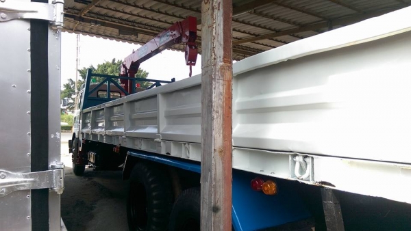 kt929 10 ล้อติดเครน 4.5 ตัน 2 ชัก เครื่อง 191 แรง กระบะยาว 7 เมตร พร้อมใช้งานครับผม kt929 10 ล้อติดเครน 4.5 ตัน 2 ชัก เครื่อง 191 แรง กระบะยาว 7 เมตร พร้อมใช้งานครับผม