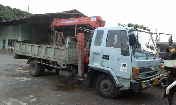 ขาย175 ยาว 6 เมตร เครน 5.5 ตัน ครับ