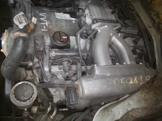 ขายรถตู้หัวจรวด super custom เครื่อง 2 j vvti เบนซินบวก lpg ลงเล่มเรียบร้อย เครื่องยนต์เปลี่ยนใหม่