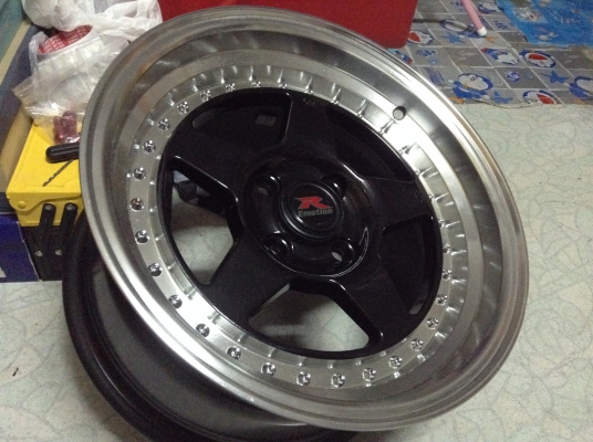 เศษแม็กวงเดียว weld ขอบ 15 นิ้ว 4 รู 100 กว้าง 8 นิ้วออฟ 20 เศษแม็กวงเดียว weld ขอบ 15 นิ้ว 4 รู 100 กว้าง 8 นิ้วออฟ 20