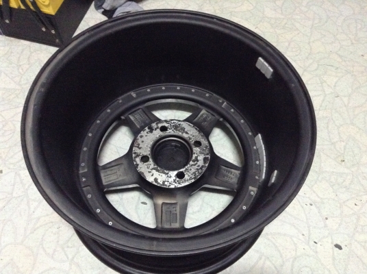 เศษแม็กวงเดียว weld ขอบ 15 นิ้ว 4 รู 100 กว้าง 8 นิ้วออฟ 20 เศษแม็กวงเดียว weld ขอบ 15 นิ้ว 4 รู 100 กว้าง 8 นิ้วออฟ 20