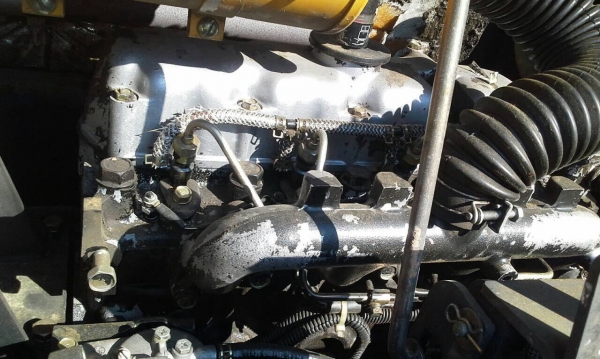 ขายรถแบคโฮ KATO รุ่นHD205UR ขายรถแบคโฮ KATO รุ่นHD205UR