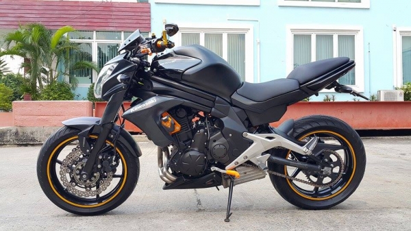 ER6N 2013 วิ่ง 8000 สภาพสวยๆ แต่งเนี้ยบ ขายถูก ต่อรองได้ครับ