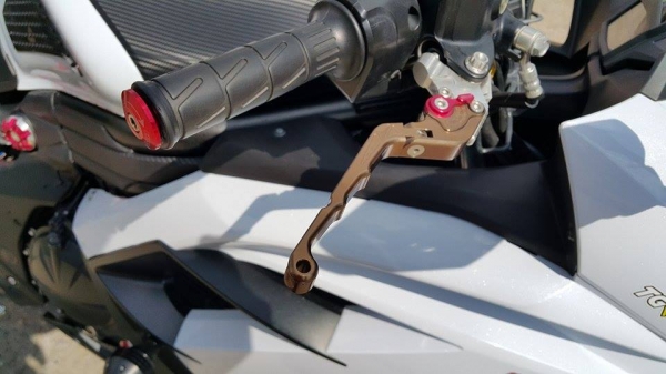 มาใหม่ NINJA650 2013 วิ่งน้อย แต่งสวย ขายถูก ต่อรองได้ครับ