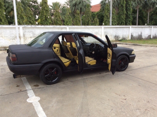 ขายรถโตโยต้า โคโรล่า EE90 ปี91 เครื่องสามห่วงหัวฉีด 1.3 เกียร์ธรรมดา ติดแก๊สLPG ใช้ได้2ระบบ เพาเวอร์ ภายในเบาะหนังแอร์เย็นวิทยุCD ตัวถังสีดำด้านไม่ผุ แม็ก15" ดิสก์4ล้อ เครื่องแน่นวิ่งดีครับ รถขับดีครับ ช่วงล่างใช้ได้เลี้ยวไม่ดัง พร้อมใช้ครับ ขับกลับไ