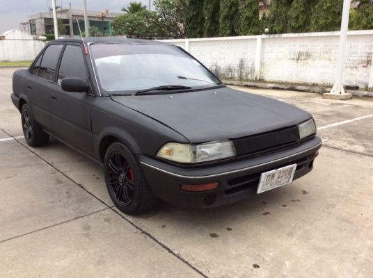 ขายรถโตโยต้า โคโรล่า EE90 ปี91 เครื่องสามห่วงหัวฉีด 1.3 เกียร์ธรรมดา ติดแก๊สLPG ใช้ได้2ระบบ เพาเวอร์ ภายในเบาะหนังแอร์เย็นวิทยุCD ตัวถังสีดำด้านไม่ผุ แม็ก15" ดิสก์4ล้อ เครื่องแน่นวิ่งดีครับ รถขับดีครับ ช่วงล่างใช้ได้เลี้ยวไม่ดัง พร้อมใช้ครับ ขับกลับไ