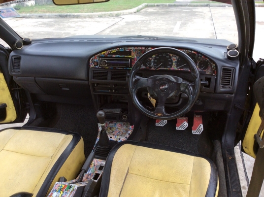 ขายรถโตโยต้า โคโรล่า EE90 ปี91 เครื่องสามห่วงหัวฉีด 1.3 เกียร์ธรรมดา ติดแก๊สLPG ใช้ได้2ระบบ เพาเวอร์ ภายในเบาะหนังแอร์เย็นวิทยุCD ตัวถังสีดำด้านไม่ผุ แม็ก15" ดิสก์4ล้อ เครื่องแน่นวิ่งดีครับ รถขับดีครับ ช่วงล่างใช้ได้เลี้ยวไม่ดัง พร้อมใช้ครับ ขับกลับไ