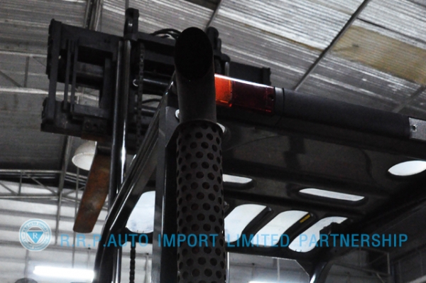 ขายรถโฟล์คลิฟท์มือสอง TOYOTA รุ่น 8FG30-11283 ราคา 435,000 บาท นำเข้าจากประเทศญี่ปุ่น 100\% ไม่เคยใช้งานในไทย